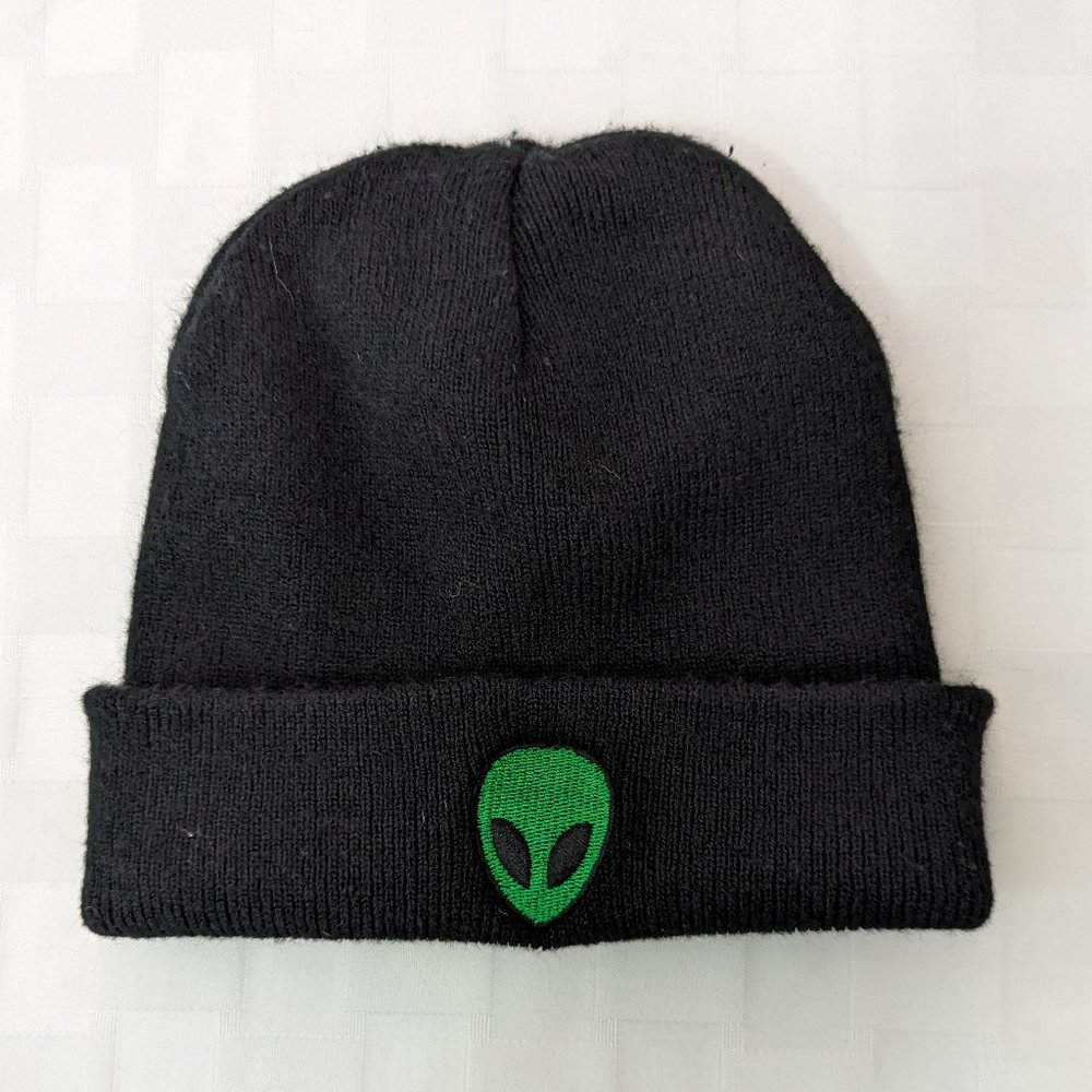 Embroidered Alien Head Fold Up Beanie